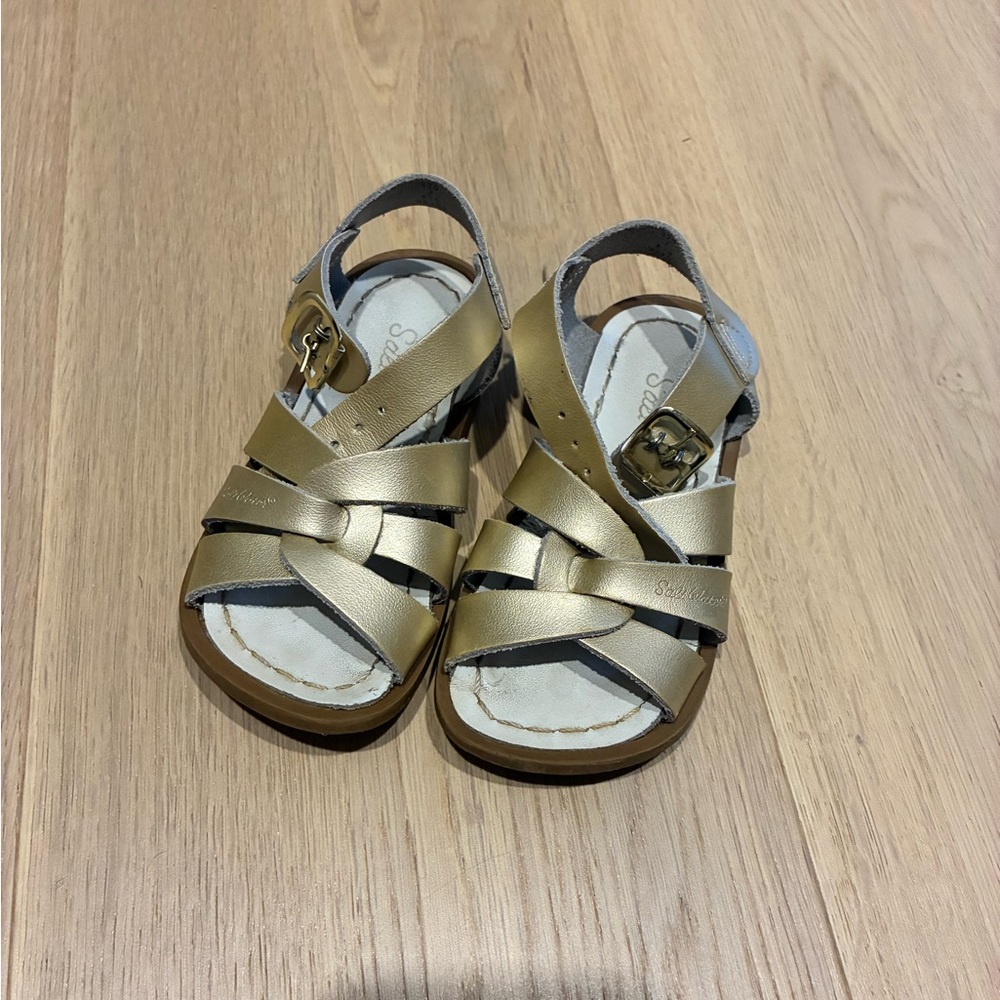 Kids saltwater Gold Leather Sandals with Buckle Strap